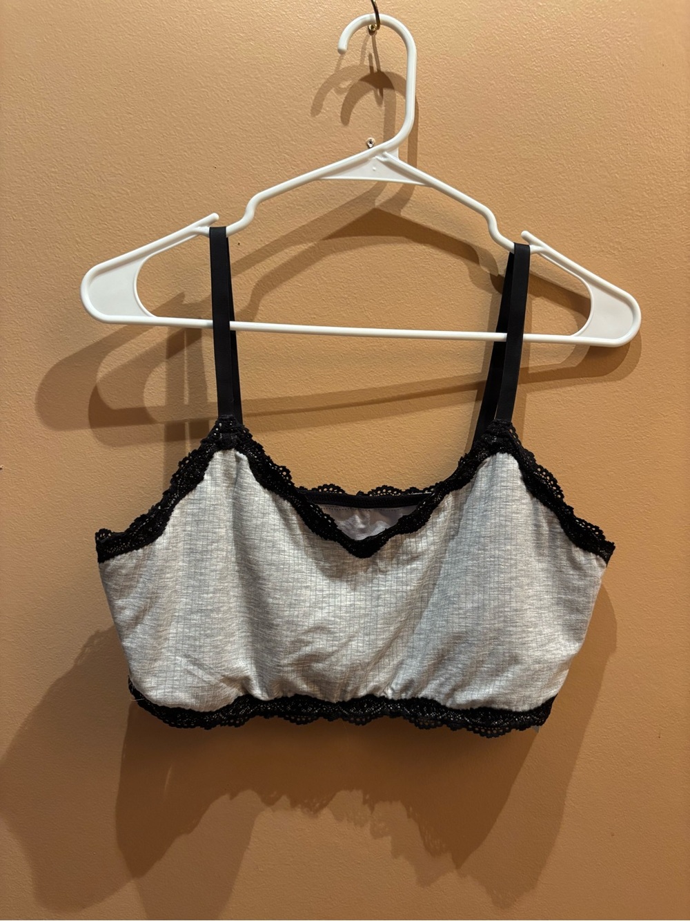 Aerie  grey heather and black lace bralette adjustable straps Size XL NWT
